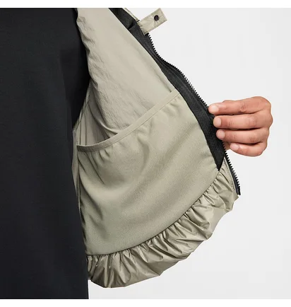 Жилетка чоловіча Nike Tech Woven Vest Olive HM4262-320