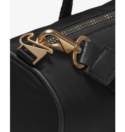 Сумка женская Nike Nsw Classic Barrel Bag Black DQ5812-010
