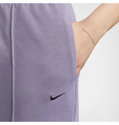 Штаны женские Nike W Nsw Chll Ft Hr Swtpnt Violet FN2434-509