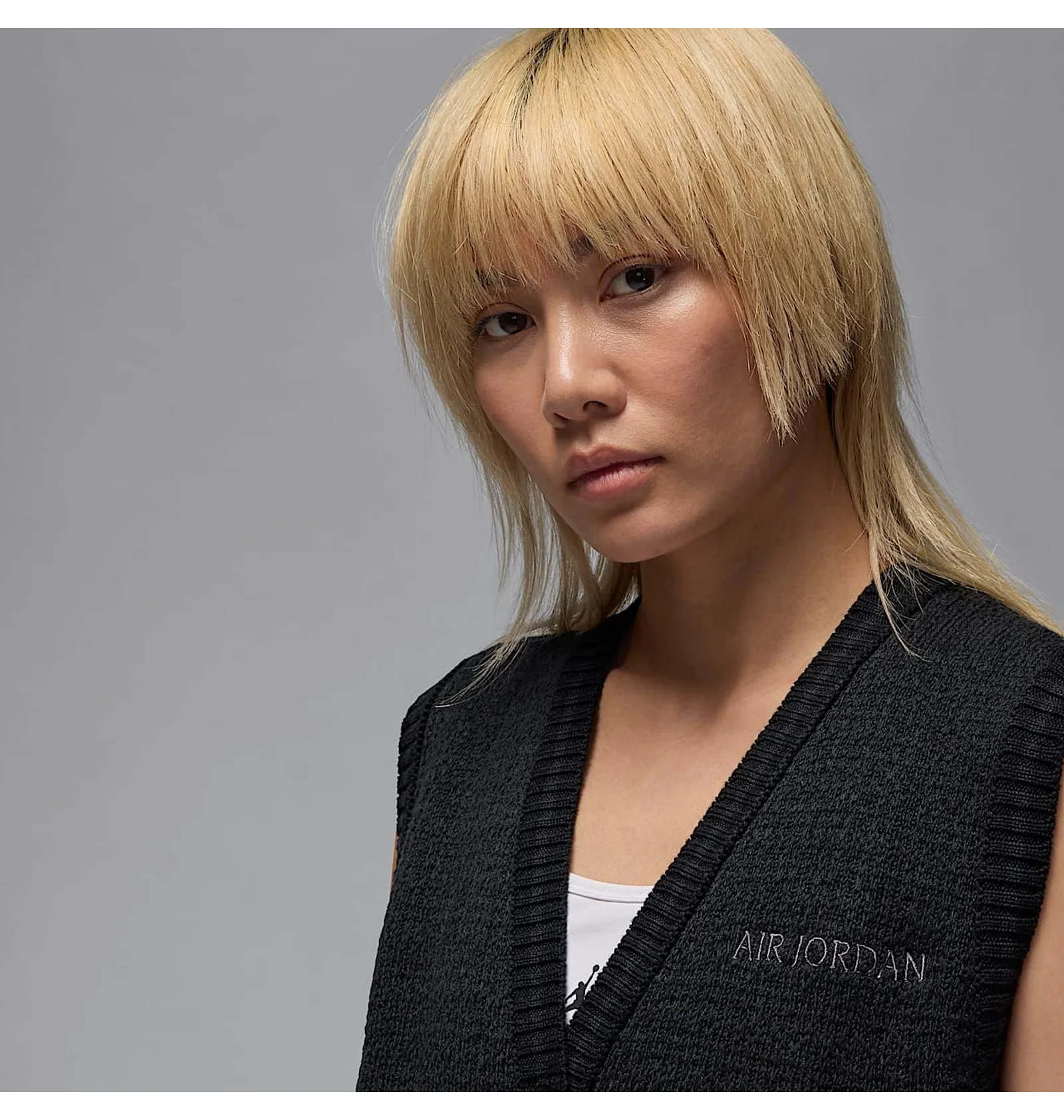 ᐉ Жилетка женская Air Jordan Knit Vest Black FV7113-045 - купить