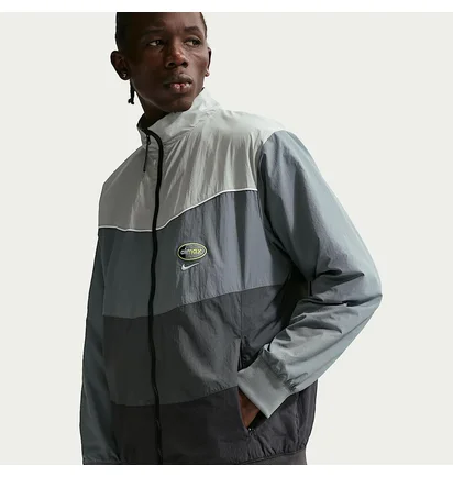 Олімпійка чоловіча Nike Sportswear Woven Grey IO3152-060
