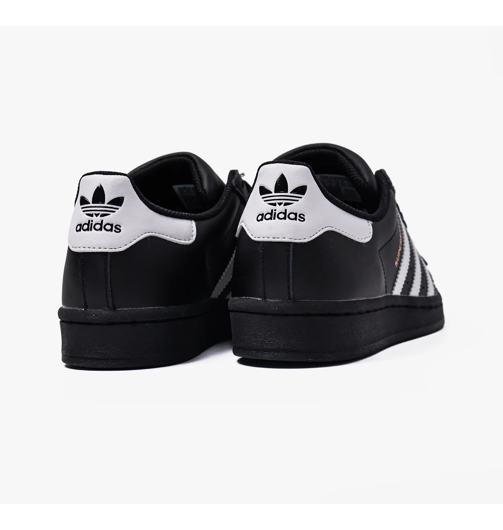 ᐉ Кроссовки унисекс Adidas Superstar Black Eg4959 - купить в