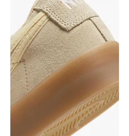 Кросівки унісекс Nike Sb Blazer Low Pro Gt Premium Beige FN7404-200