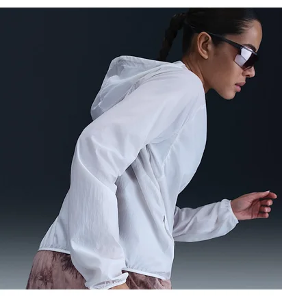 Ветровка женская Nike Trail Repel Jacket Women White HJ2250-030
