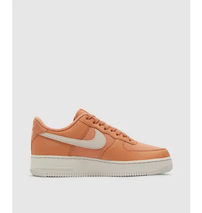 Кросівки чоловічі Nike Air Force 1 07 Sneaker Orange DV7186-200