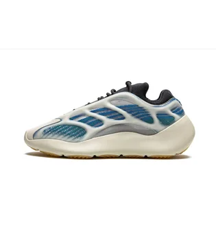 Кросівки чоловічі Adidas Yeezy 700 V3 Beige/Blue GY0260