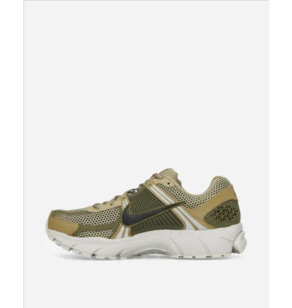 Кросівки унісекс Nike Zoom Vomero 5 Sneakers Neutral Olive FJ1915-200