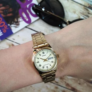 Часы женские Casio LTP-V006G-9B