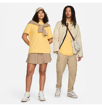 Футболка жіноча Nike Nsw Essntl Tee Bf Lbr Yellow DN5697-795