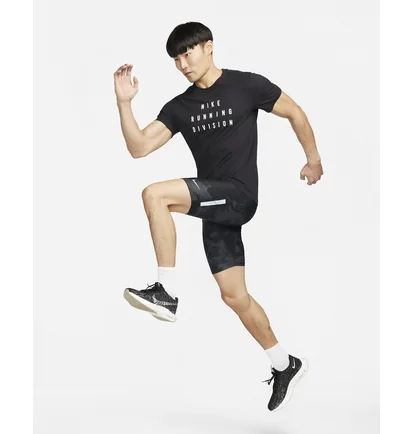 Футболка чоловіча Nike Dri-Fit Run Division Running T-Shirt Black FD0122-010