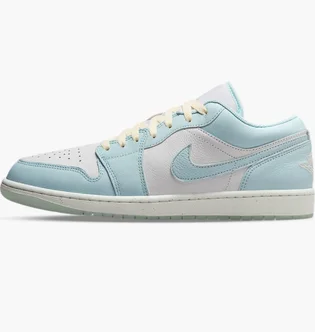 Кроссовки мужские Nike 1 Low Se White/Light Blue HJ5999-400