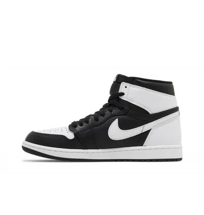 Кросівки чоловічі Air Jordan 1 Retro High Og Black/White DZ5485-010