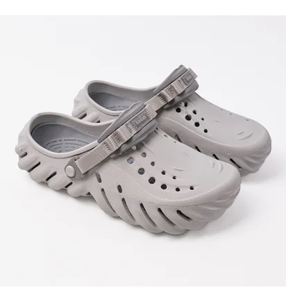 Тапочки чоловічі Crocs Echo Clog Grey 207937-1FT