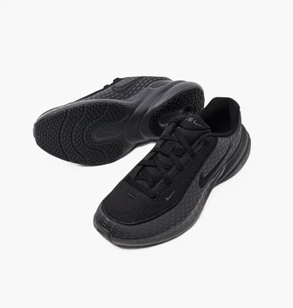 Кросівки чоловічі Nike Uplift Sc Triple Black IB2765-001