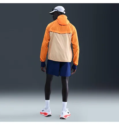 Вітровка чоловіча Nike Stride Repel Uv Orange HV4548-873