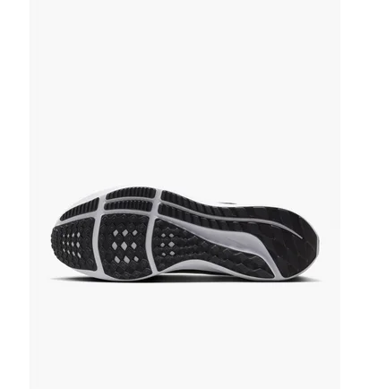 Кросівки чоловічі Nike Pegasus 40 Road Running Shoes White DV3853-006