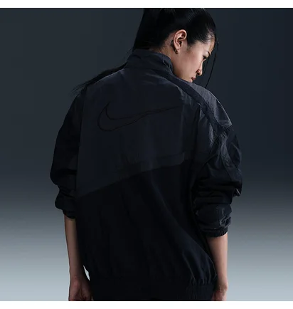 Вітровка жіноча Nike Phoenix Black HJ0176-060