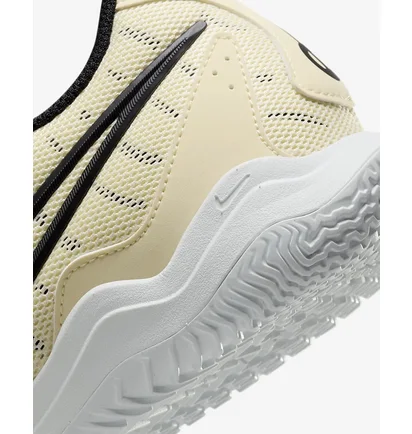 Футзалки унисекс Nike Tiempo Legend 10 Academy Yellow DV4341-700