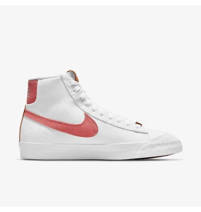 Кроссовки женские Nike W Blazer Mid 77 Se White DC9265-101