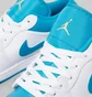 Кросівки чоловічі Air Jordan Air 1 Low Light Blue/White 553558-174