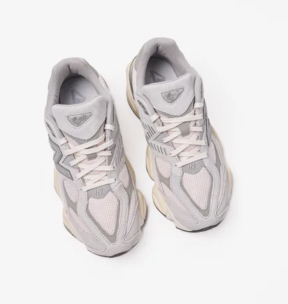 Кросівки жіночі New Balance 9060 Shoes Grey U9060SFB
