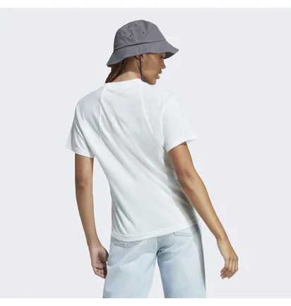 Футболка женская Adidas Future Icons Winners 3.0 Tee White Ic0460