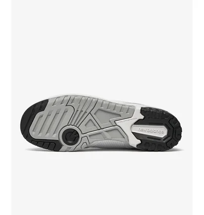 Кроссовки мужские New Balance 650R White BB650RCE