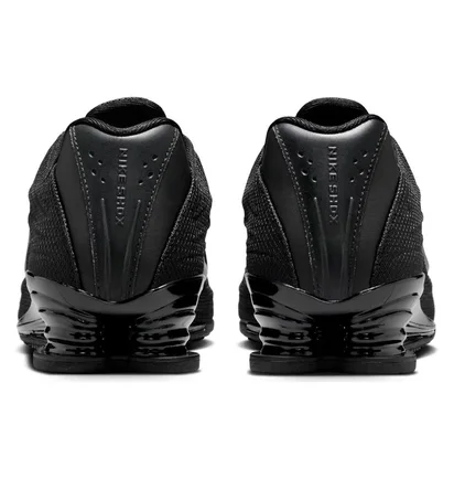 Кроссовки женские Nike Shox Z WomenS Shoes Black HQ7540-003