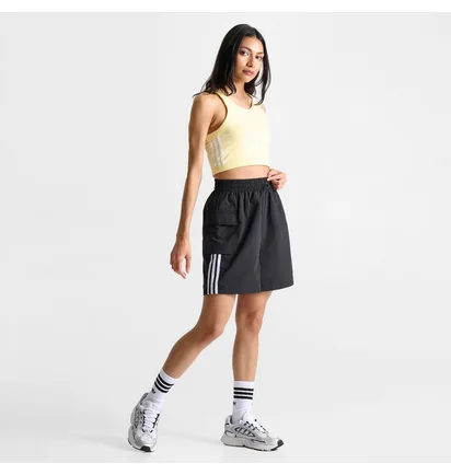 Шорты женские Adidas Originals Adicolor Cargo Lifestyle Shorts Black JH1077