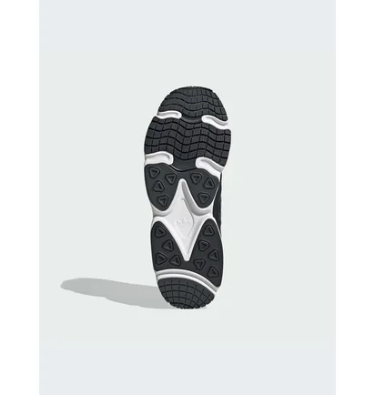 Кроссовки мужские Adidas Ozmillen Black IF9593