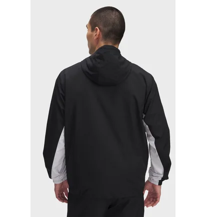 Толстовка мужская Under Armour Rival Wvn Windbreaker Black 1390149-001