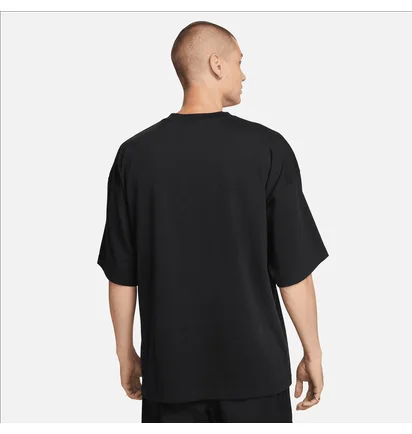 Футболка чоловіча Nike Nsw Black FD1309-010