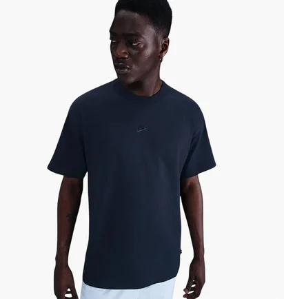 Футболка чоловіча Nike Sportswear Premium Essentials T-Shirt Blue DO7392-452
