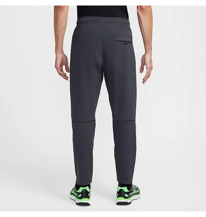Штаны мужские Nike Tech Woven Pants Black HM8241-060