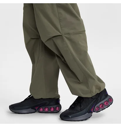 Штани чоловічі Nike Tech Olive HM7158-223