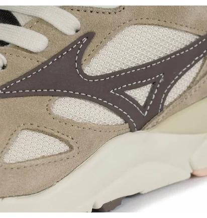 Кросівки чоловічі Mizuno Sky Medal Sports Style Brown D1GA332601