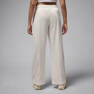 Штаны женские Air Jordan Jordan Knit Track Pants Beige Beige FV7101-133