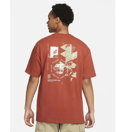 Футболка чоловіча Nike T-Shirt Max90 Sportswear Orange FD1305-832