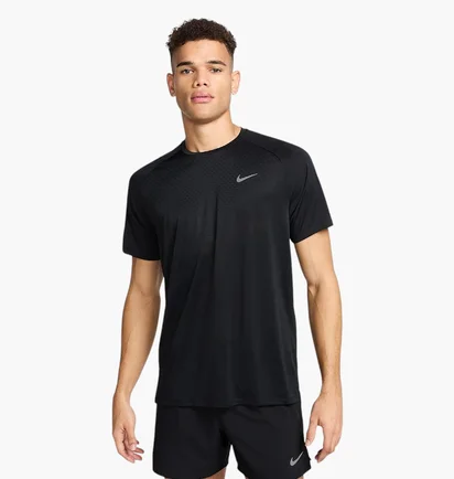 Футболка мужская Nike Dfadv Stride Black HV5203-010