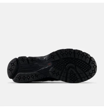 Кроссовки мужские New Balance 1906R Black M1906RNB
