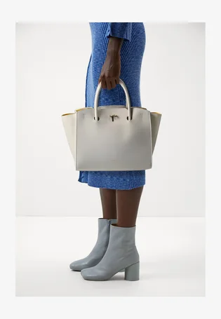 Сумка жіноча Furla Genesi Tote - Handbag Grey WB00811-BX0053
