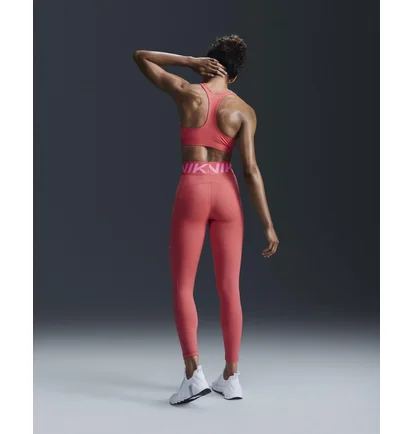 Топ жіночий Nike Swoosh Medium Support Pink DX6821-629