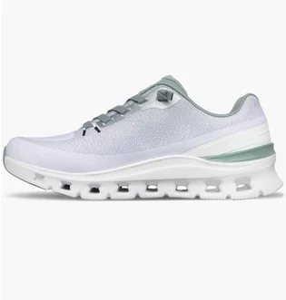 Кросівки чоловічі Skechers Glide-Step Pro Waverra White 233132-WLB