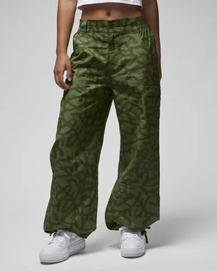 Штаны женские Air Jordan Chicago Pants Green FD7212-340
