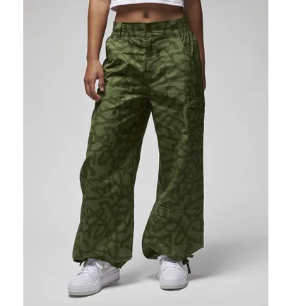 Штаны женские Air Jordan Chicago Pants Green FD7212-340