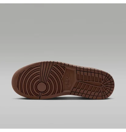 Кроссовки мужские Air Jordan Method Of Make Low Cacao Wow Brown FN5032-201