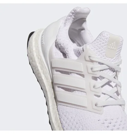 Кросівки жіночі Adidas Ultraboost Dna 5.0 Shoes White Gv8747
