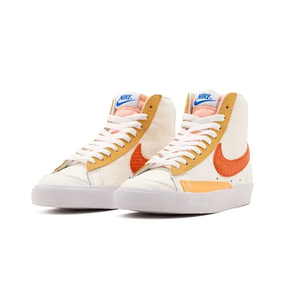 Кросівки жіночі Nike Blazer Mid 77 Wmns Beige DM2872-100