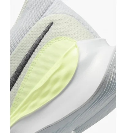 Кроссовки унисекс Nike Renew Elevate 3 Beige Dd9304-300