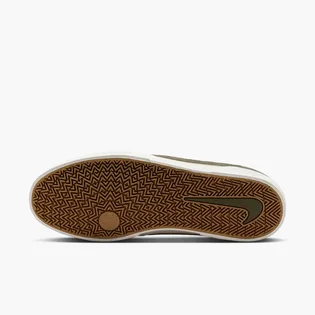Кросівки чоловічі Nike Malor Medium Olive FV6064-200
